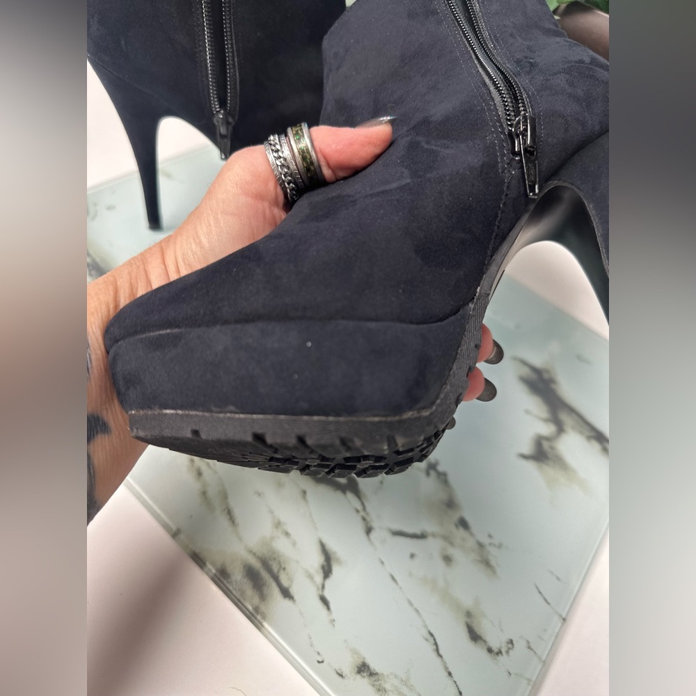 Black Stiletto Heeled Ankle Boots - Picture 10 of 15